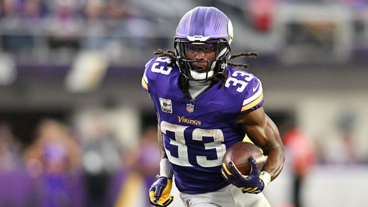 Deadspin | Report: Vikings RB Aaron Jones (knee) avoids serious injury