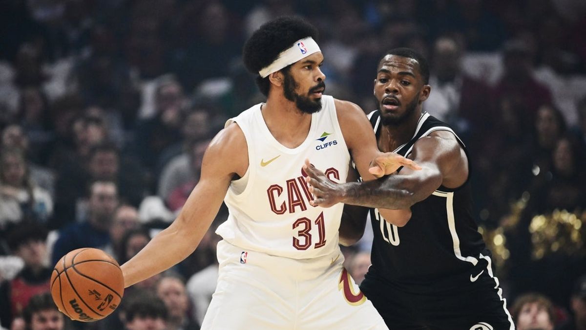 Cavaliers hold off Nets for first win of season