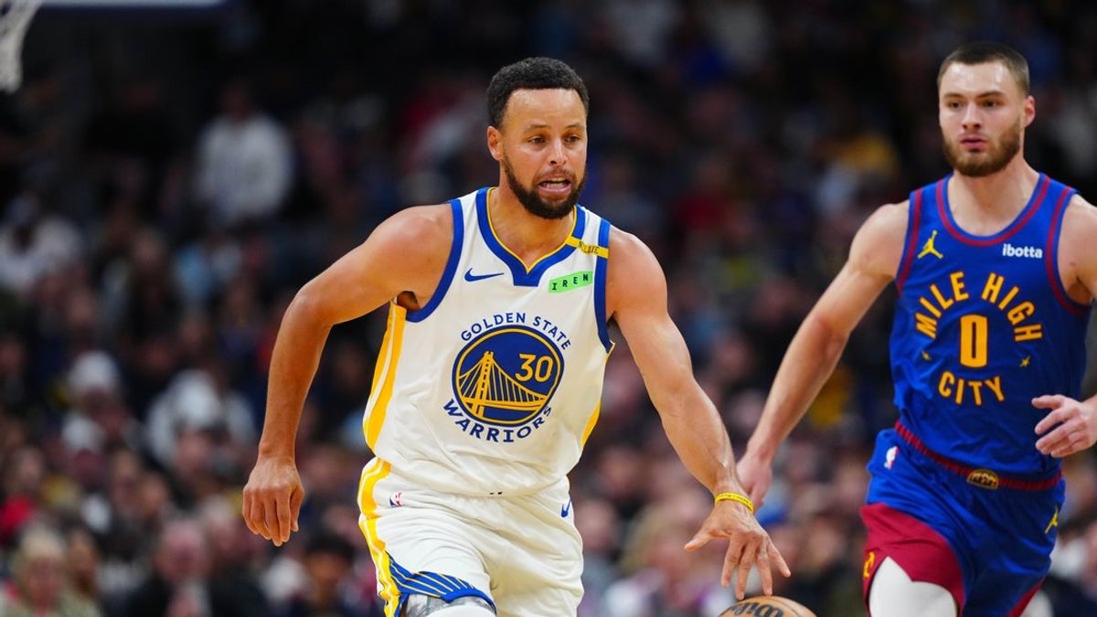 Stephen Curry's perfect shooting night lifts Warriors over Nuggets