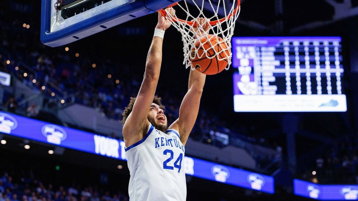 No. 23 Kentucky begins bid for ninth title by hosting Manhattan