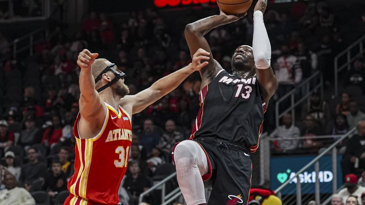 Bam Adebayo, Heat topple Hawks for first win of season