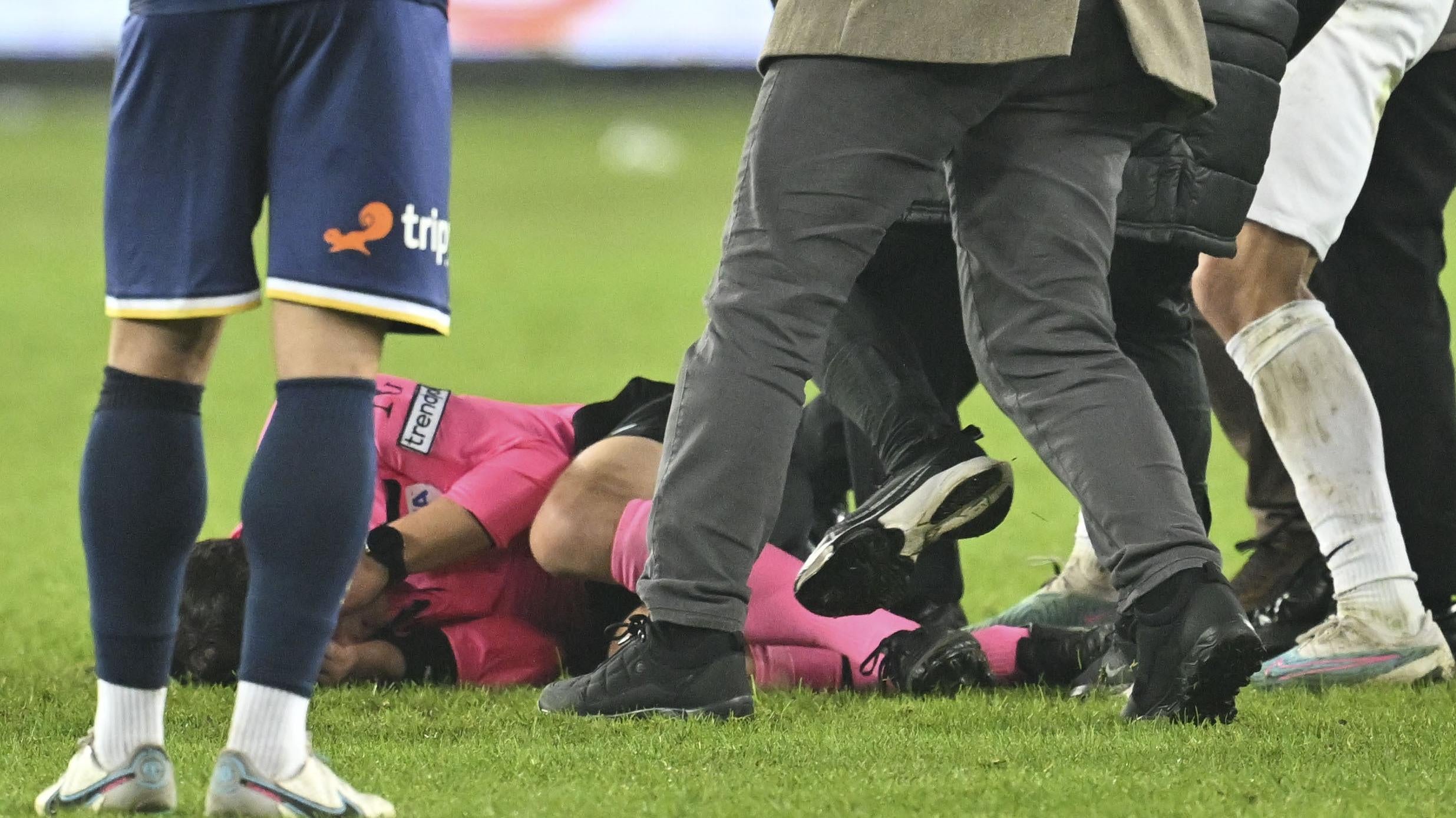 Deadspin Turkish football league suspended after club prez punches ref