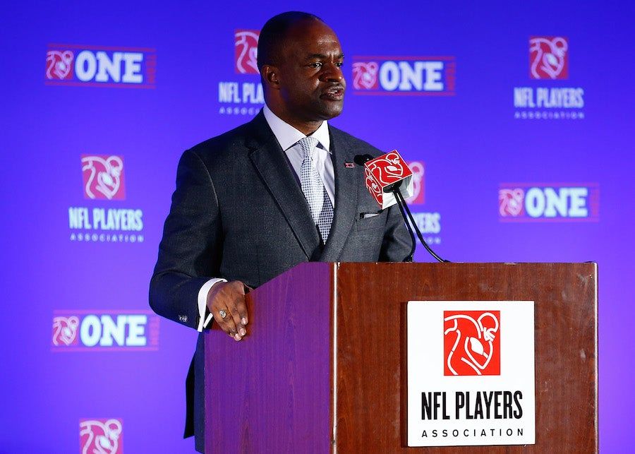 Deadspin | NFLPA Bans Agent Ben Dogra For Three Years