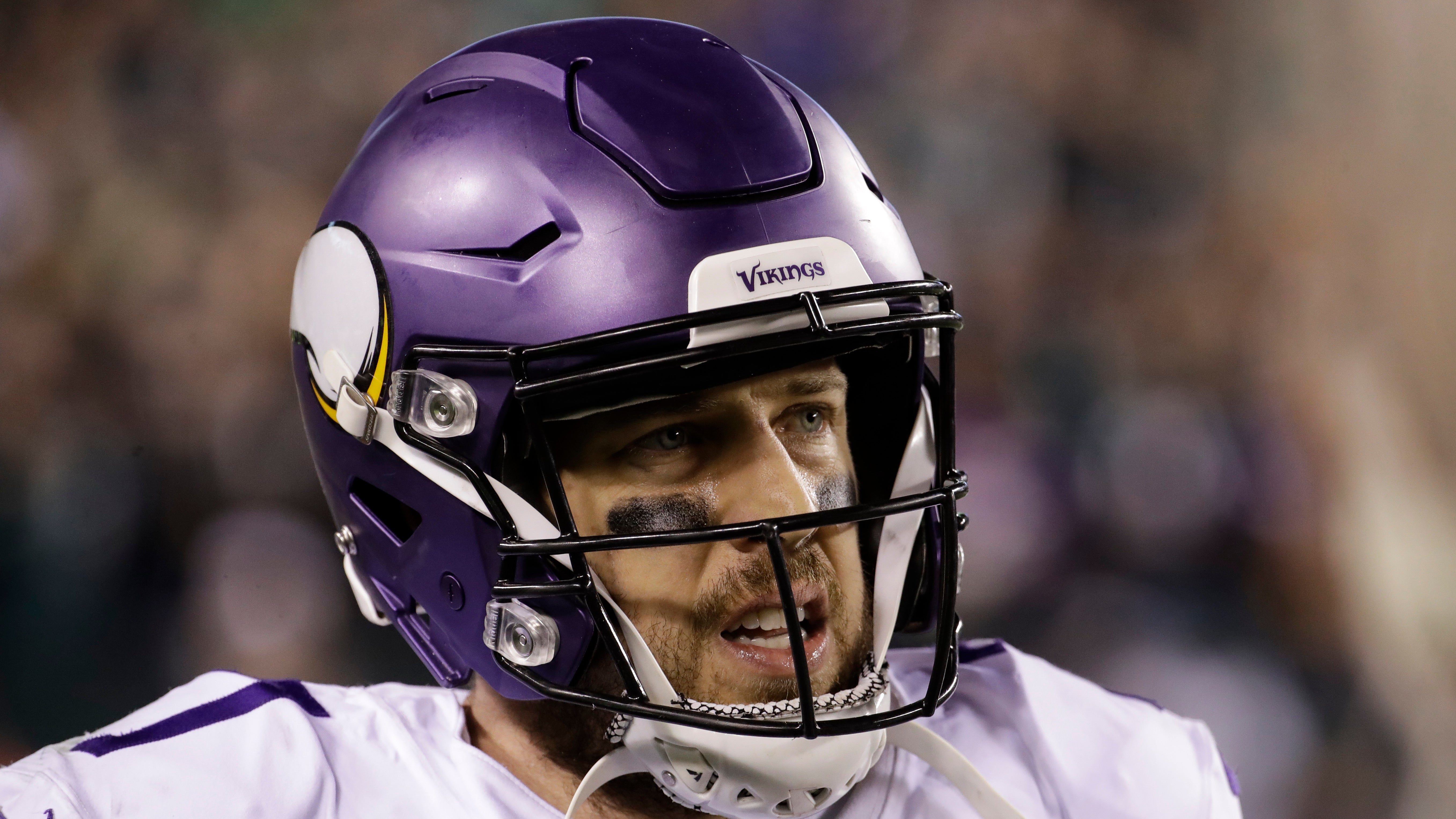 Deadspin | Broncos Agree To Pay Case Keenum Some Amount Of Money