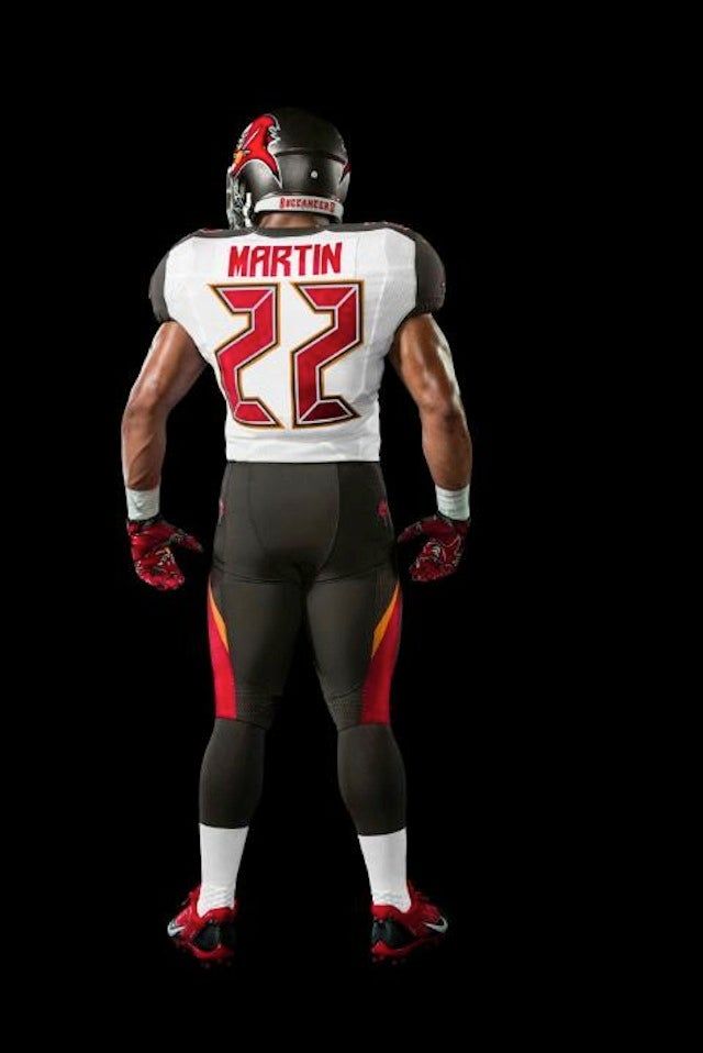 Deadspin | Tampa Bay Buccaneers Unveil New Uniforms [Update]