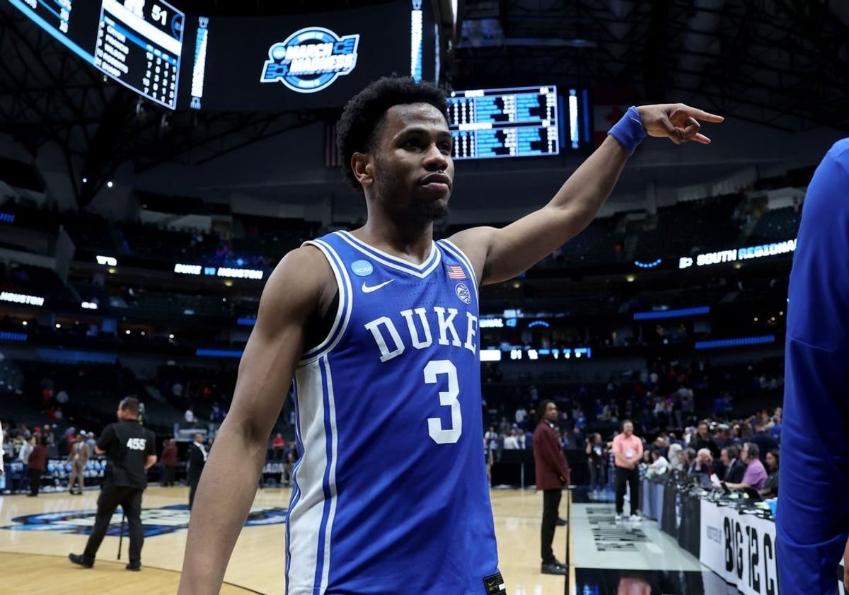 Mar 29, 2024; Dallas, TX, USA; Duke Blue Devils guard Jeremy Roach (3) celebrates after defeating the Houston Cougars in the semifinals of the South Regional of the 2024 NCAA Tournament at American Airlines Center.