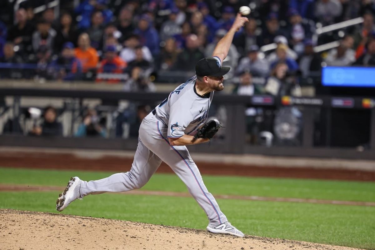 Sep 27, 2023; New York, NY, USA; Miami Marlins relief pitcher Matt Moore (45) delivers a pitch during the ninth inning against the New York Mets during the eighth inning at Citi Field.
