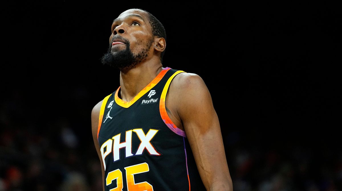 KD was supposed to help Phoenix win a title