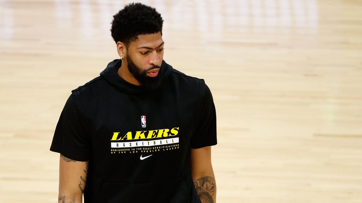 Are the Lakers better without an  injured AD in the lineup?