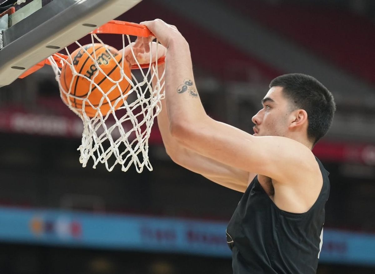 Apr 5, 2024; Glendale, AZ, USA; Purdue Boilermakers center Zach Edey (15) during practice before the 2024 Final Four of the NCAA Tournament at State Farm Stadium.
