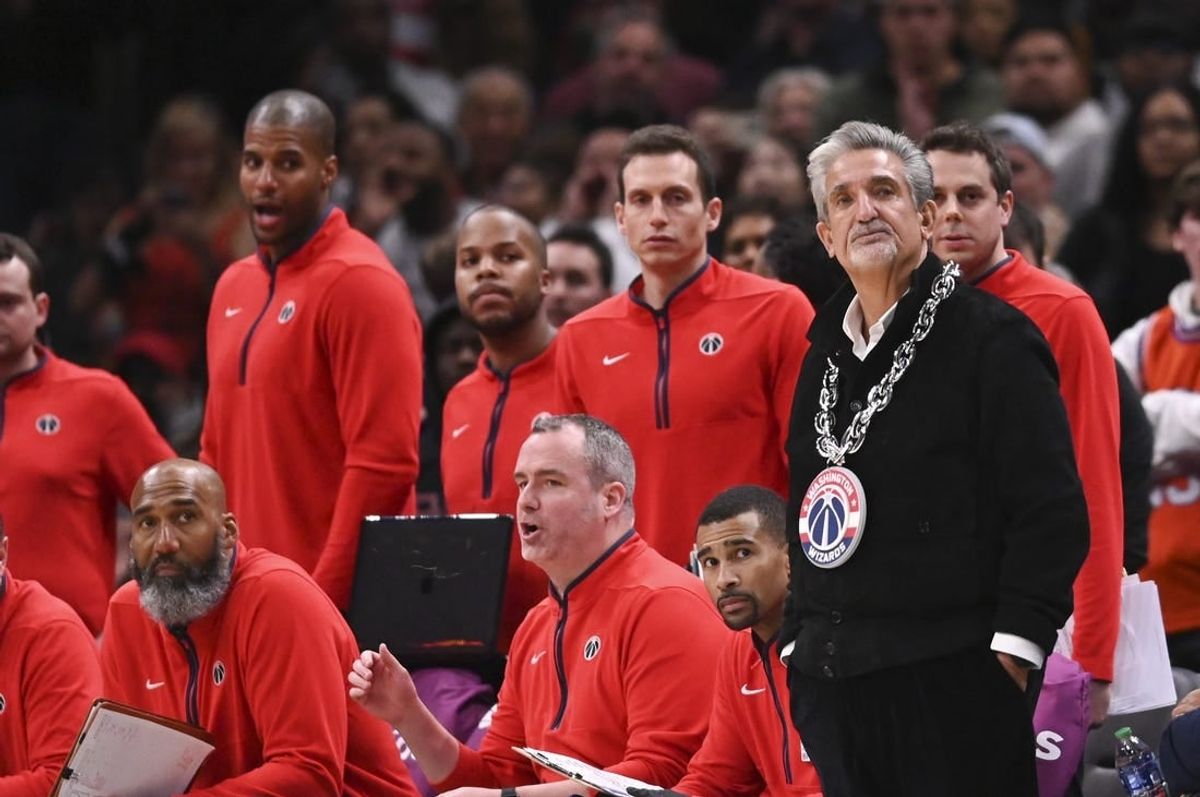 Washington Wizards owner Ted Leonsis, who also owns the NHL Capitals, pictured wearing a chain on the sideline at a game last season.