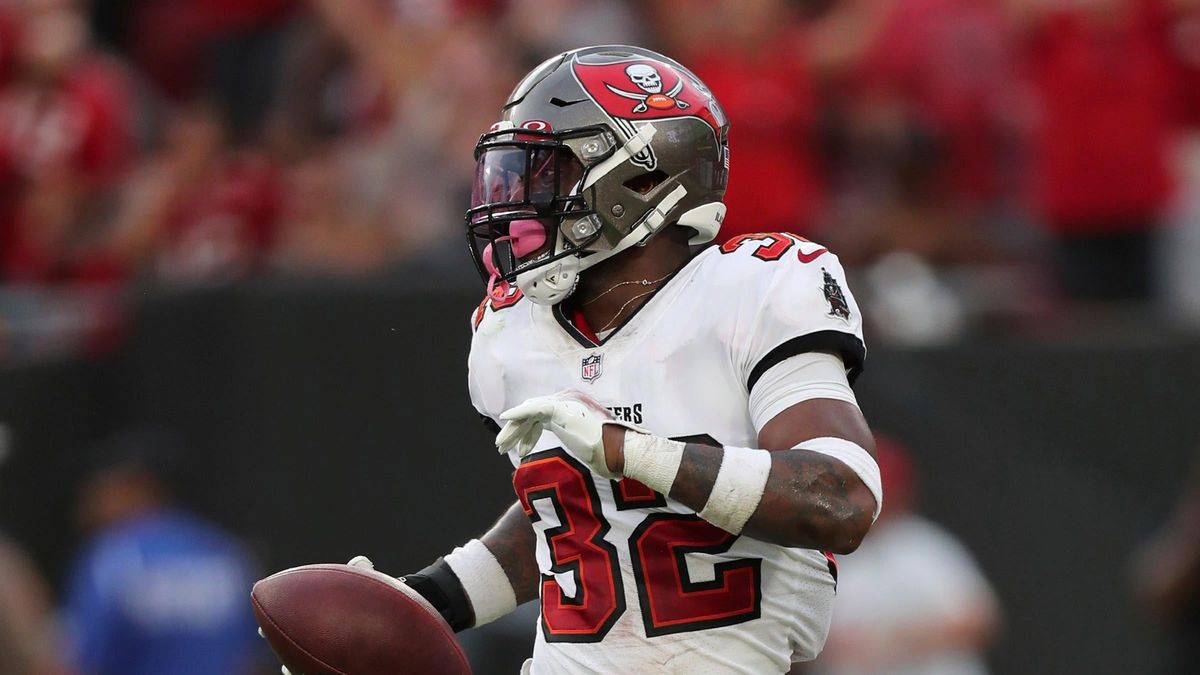 Mike Edwards got called for taunting after his second pick 6 on Sunday.