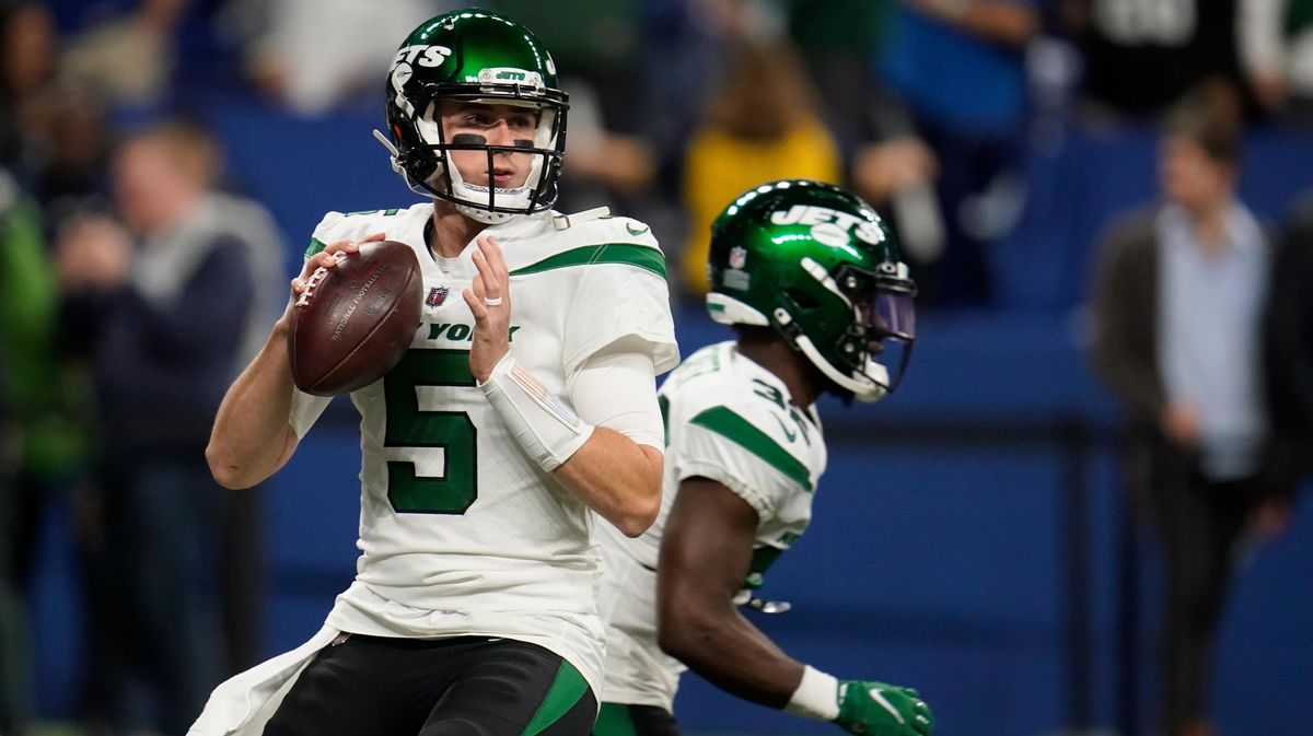 When you’re a Jet, apparently no matter who you are, you’re a Jet all the way.