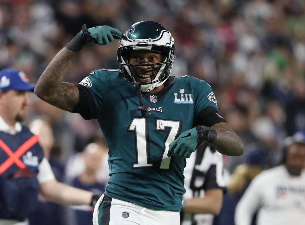 Feb 4, 2018; Minneapolis, MN, USA; Philadelphia Eagles wide receiver Alshon Jeffery (17) reacts after a catch against the New England Patriots during the second quarter in Super Bowl LII at U.S. Bank Stadium. Mandatory Credit: Winslow Townson-Imagn Images