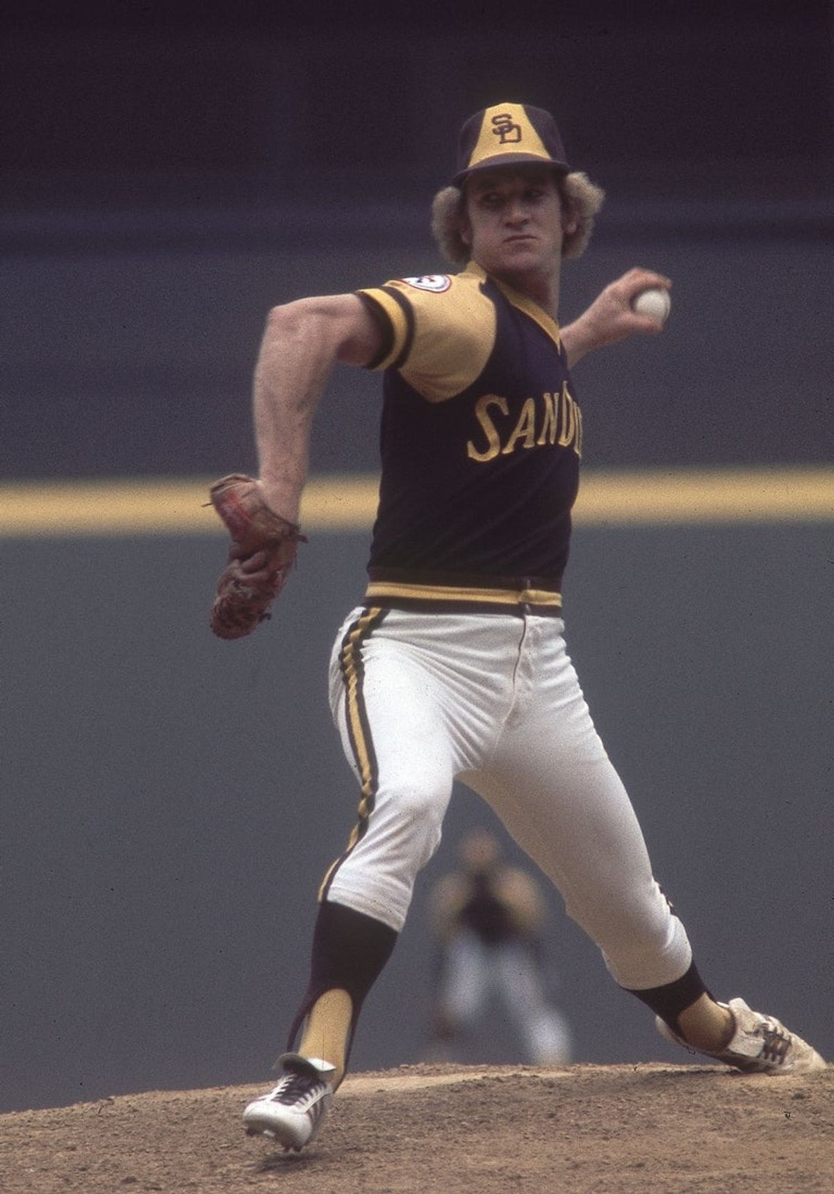 Unknown date and unknown location; USA, FILE PHOTO; San Diego Padres pitcher Randy Jones in action on the mound during the 1976 season. Mandatory Credit: Malcolm Emmons-USA TODAY Network.