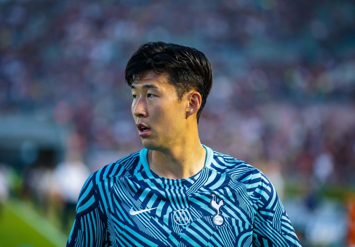 Jul 28, 2018; Pasadena, CA, USA; Tottenham Hotspur forward Heung-Min Son against FC Barcelona during an International Champions Cup soccer match at Rose Bowl. Mandatory Credit: Mark J. Rebilas-Imagn Images
