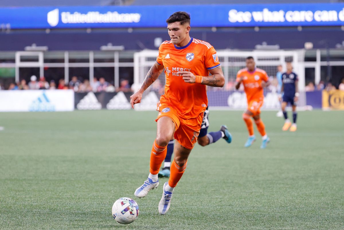 Brandon Vazquez