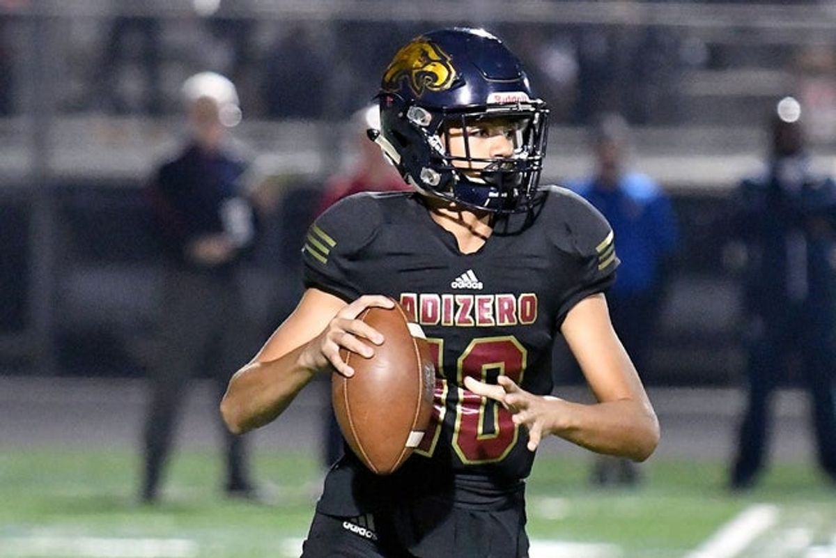 Naples High's Dominiq Ponder looks to throw the ball during the FBU Freshman All-American football game at Gulf Coast High School in Naples, Wednesday, Dec. 19, 2018.

FBU Freshman All-American Bowl