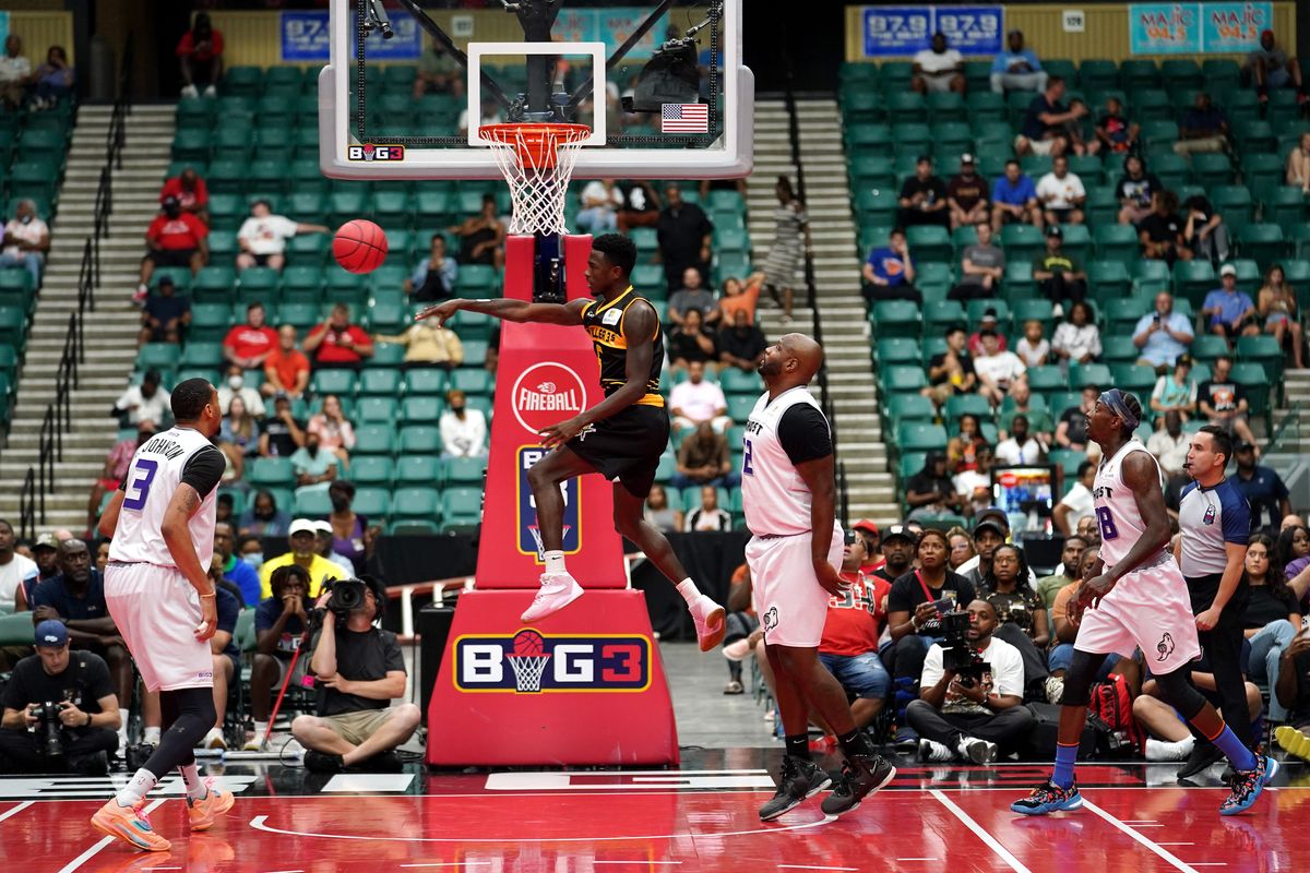 Time to add a little more bounce to the senior circuit.