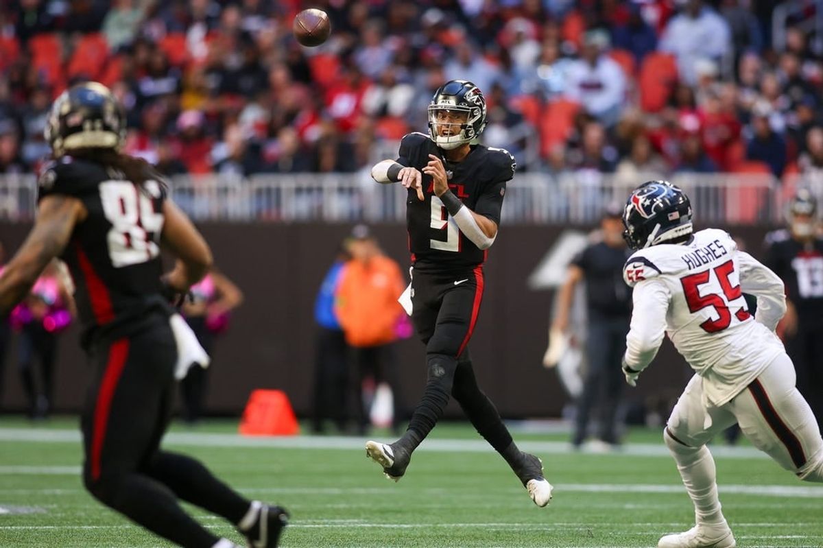 Oct 8, 2023; Atlanta, Georgia, USA; Atlanta Falcons quarterback Desmond Ridder (9) throws a pass against the Houston Texans in the second half at Mercedes-Benz Stadium.