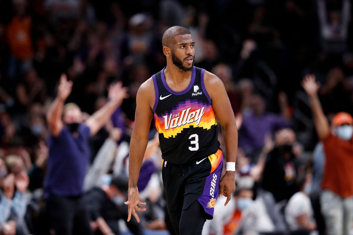 Chris Paul might have his best chance to win a ring this year.