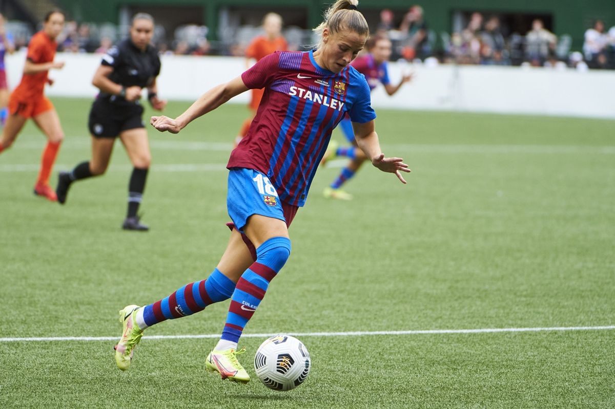 Aug 21, 2021; Portland, OR, USA;  FC Barcelona defender Ana-Maria Crnogorcevic (18) sets up a shot on goal for a goal during the first half against the Houston Dash at the Women   s International Champions Cup at Providence Park. Mandatory Credit: Troy Wayrynen-USA TODAY Sports