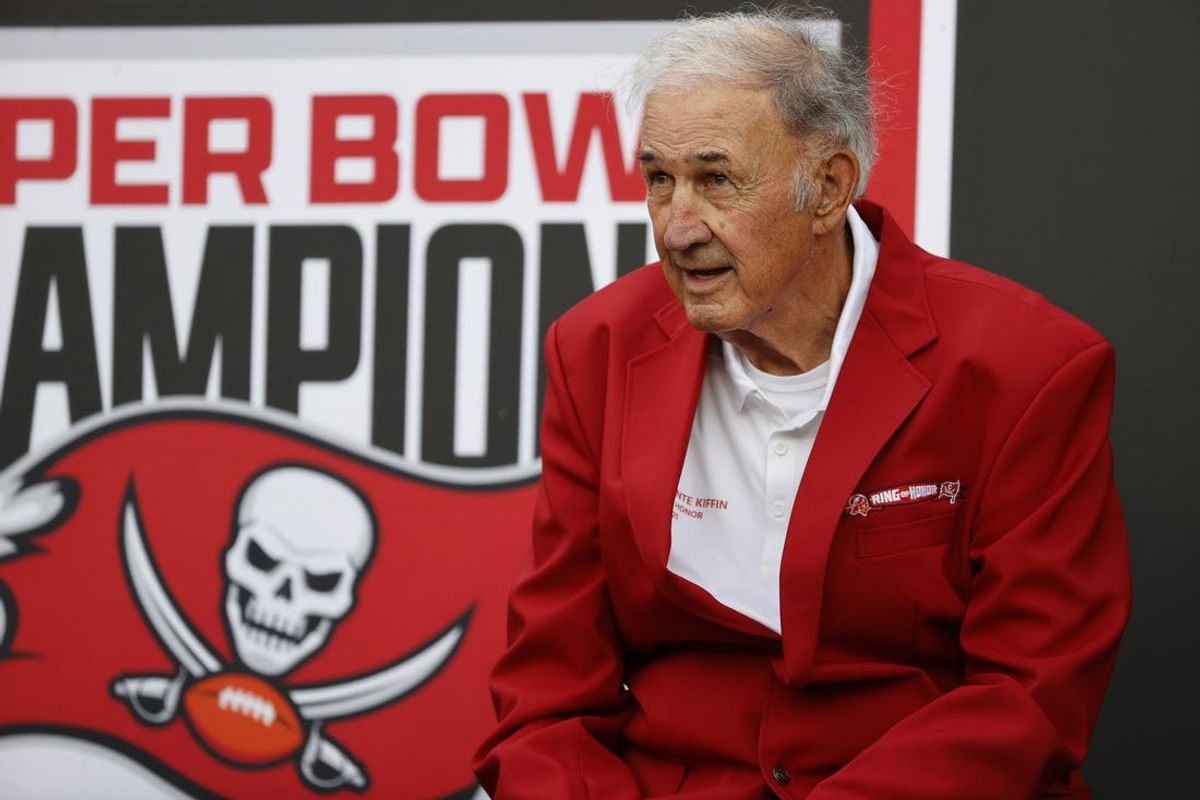 Sep 19, 2021; Tampa, Florida, USA; Tampa Bay Buccaneers former defensive coordinator Monte Kiffin becomes part of the Ring of Honor  during halftime against the Atlanta Falcons at Raymond James Stadium. Mandatory Credit: Kim Klement-USA TODAY Sports