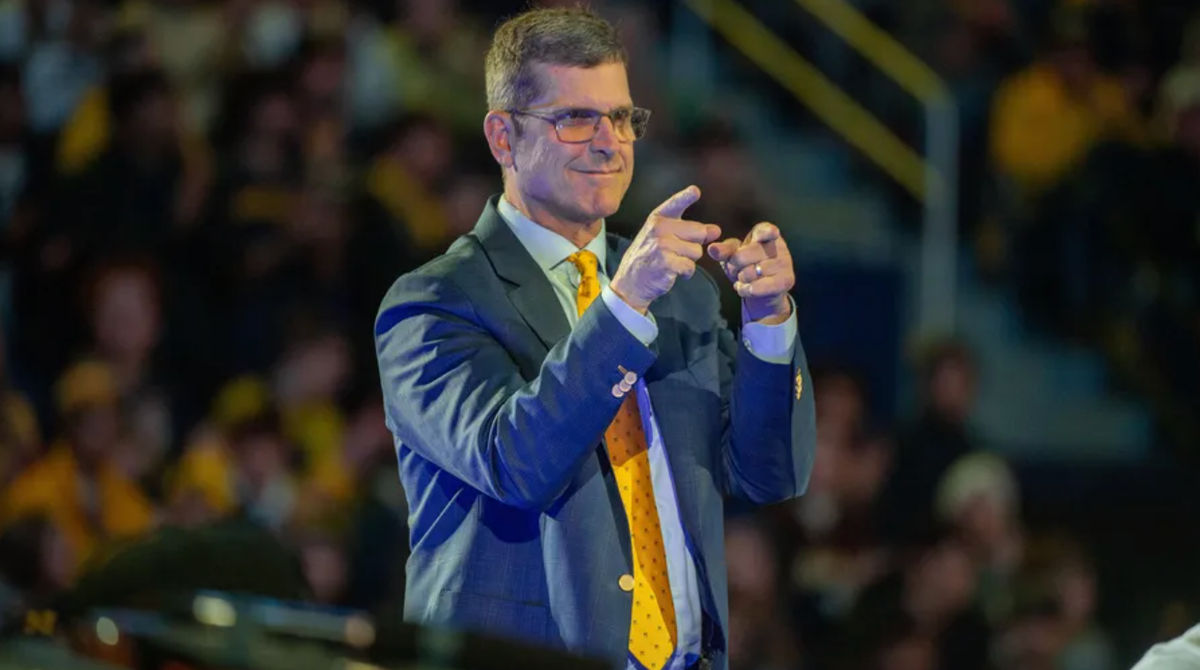 Jim Harbaugh é o novo técnico do Los Angeles Chargers. fonte: Getty Images