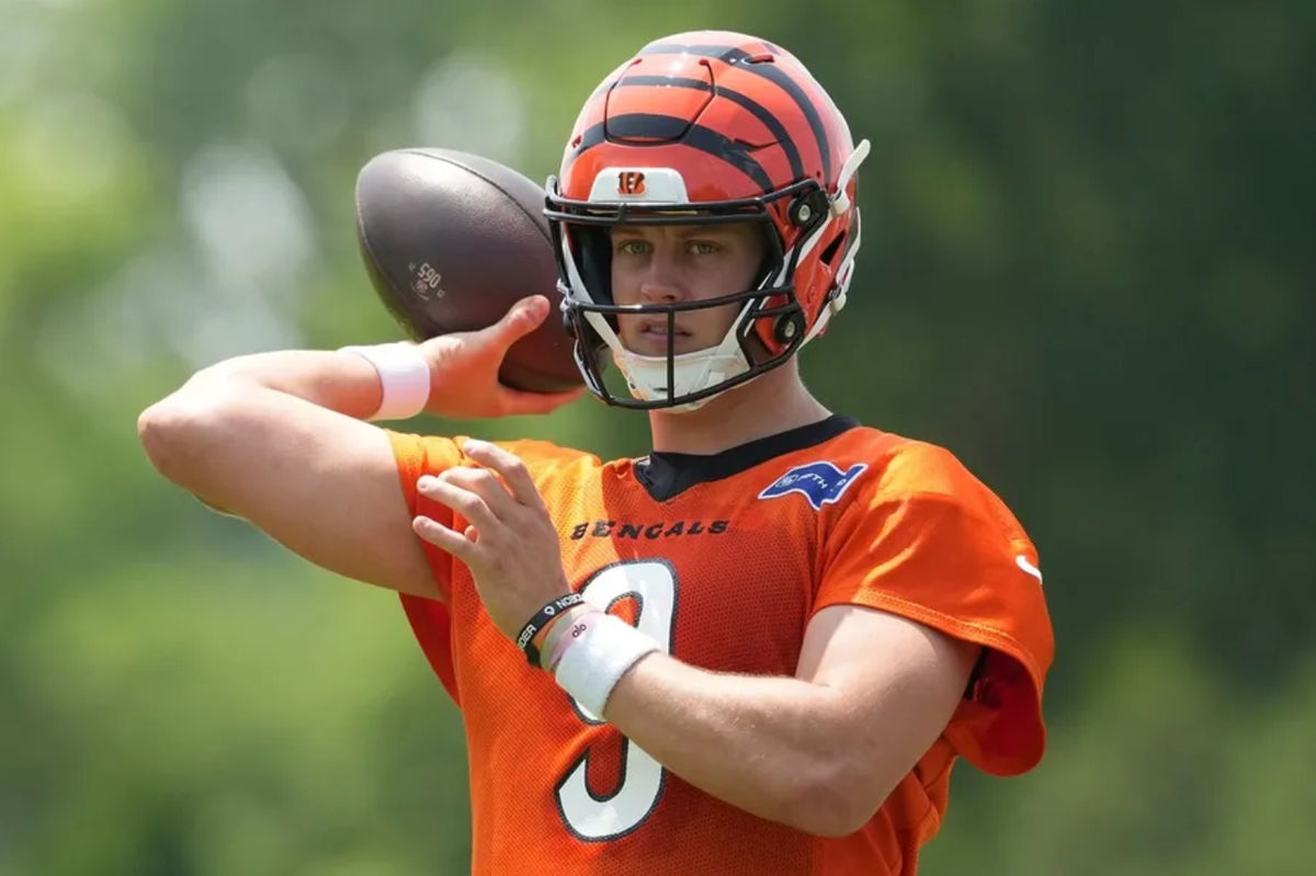 Jun 10, 2025; Cincinnati, OH, USA; Cincinnati Bengals quarterback Joe Burrow (9) during practice at Paycor Stadium. Mandatory Credit: Kareem Elgazzar-Imagn Images