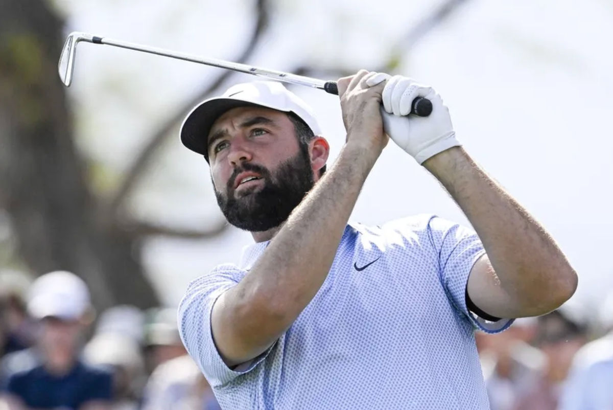 Jan 25, 2026; La Quinta, California, USA; Scottie Scheffler hits his tee shot on the sixth hole during the final round of The American Express golf tournament at Pete Dye Stadium Course. Mandatory Credit: Denis Poroy-Imagn Images