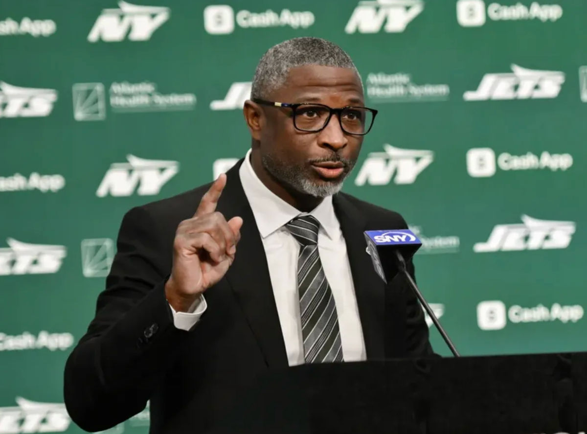 Jan 27, 2025; Florham Park, NJ, USA; New York Jets head coach Aaron Glenn speaks during his introductory press conference at Atlantic Health Jets Training Center. Mandatory Credit: John Jones-Imagn Images