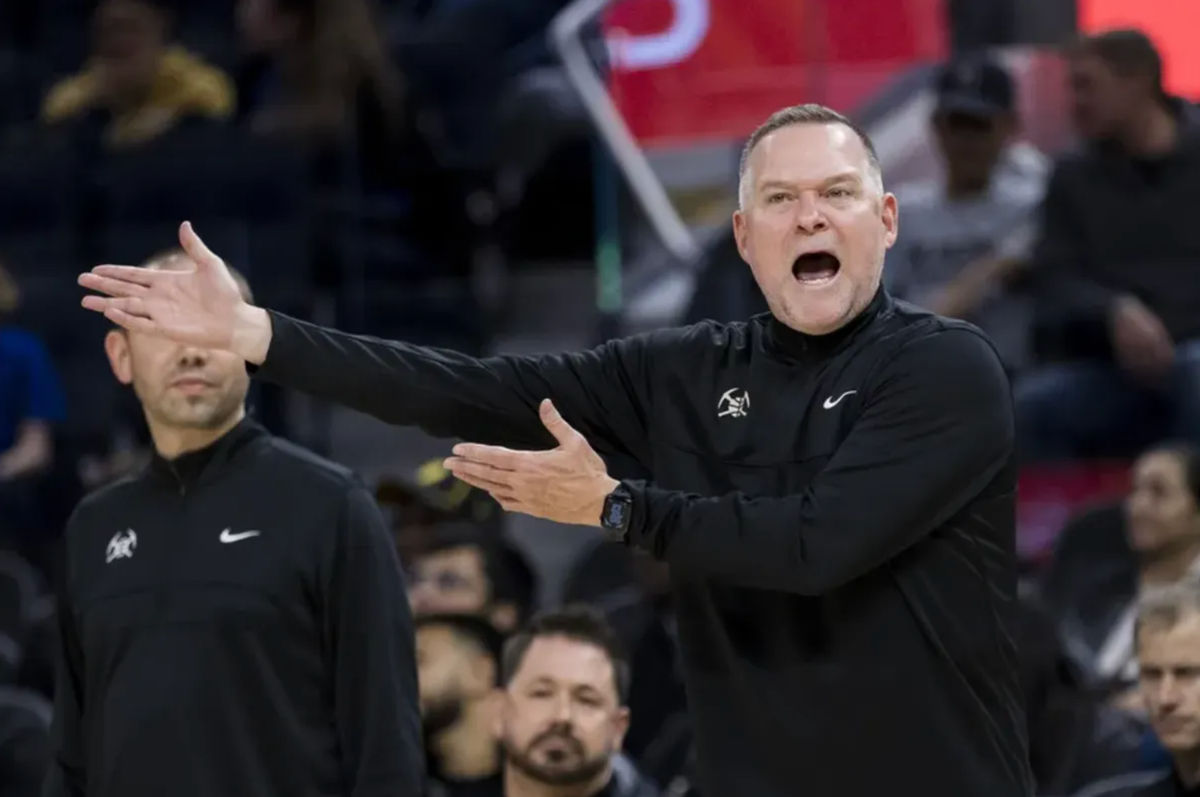 Oct 14, 2022; San Francisco, California, USA; Denver Nuggets head coach Mike Malone reacts after he is called for a foul during the first half of the game against the Golden State Warriors at Chase Center. Mandatory Credit: John Hefti-Imagn Images
