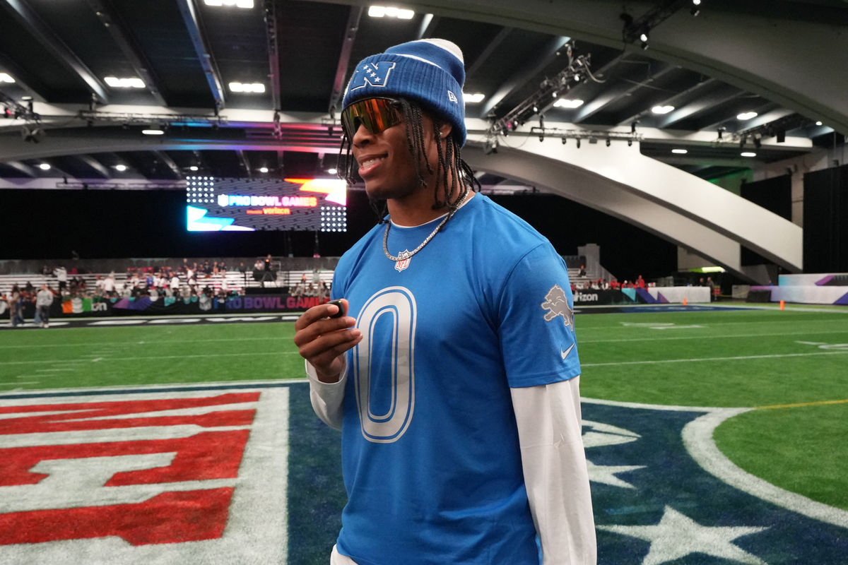 1º de fevereiro de 2026; São Francisco, CA, EUA; O running back do Detroit Lions, Jahmyr Gibbs (0), durante o treino da NFC no Flag Fieldhouse Moscone Center South Building. Crédito obrigatório: Kirby Lee-Imagn Images