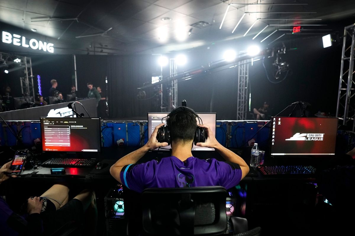 Dillon \"Attach\" Price of Minnesota R  KKR adjusts his headphones prior to the matchup against OpTic Texas during the Call of Duty League Pro-Am Classic esports tournament at Belong Gaming Arena in Columbus on May 6, 2022.

Call Of Duty Esports Tournament