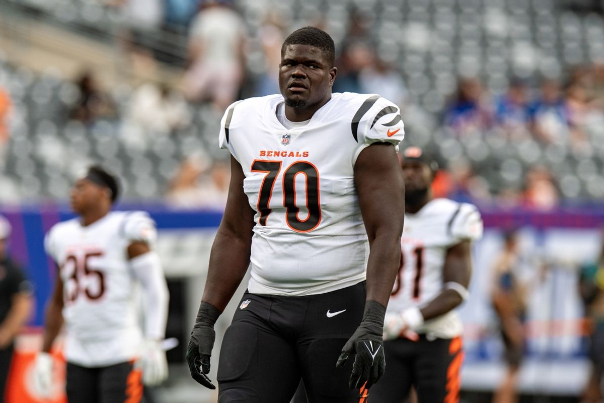 Aug 21, 2022; East Rutherford, New Jersey, USA; Cincinnati Bengals guard D'Ante Smith (70) prior to the preseason game against the New York Giants at MetLife Stadium. Mandatory Credit: John Jones-USA TODAY Sports