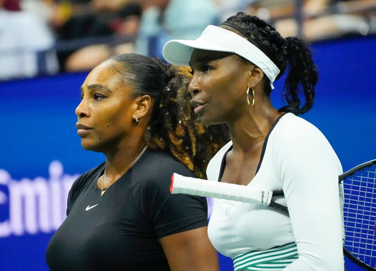 Sept 1, 2022; Flushing, NY, USA;  Serena Williams and Venus Williams of the USA play Lucie Hradecka and Linda Noskova of the Czech Republic in Woman's Doubles on day four of the 2022 U.S. Open tennis tournament at USTA Billie Jean King National Tennis Center. Mandatory Credit: Robert Deutsch-Imagn Images