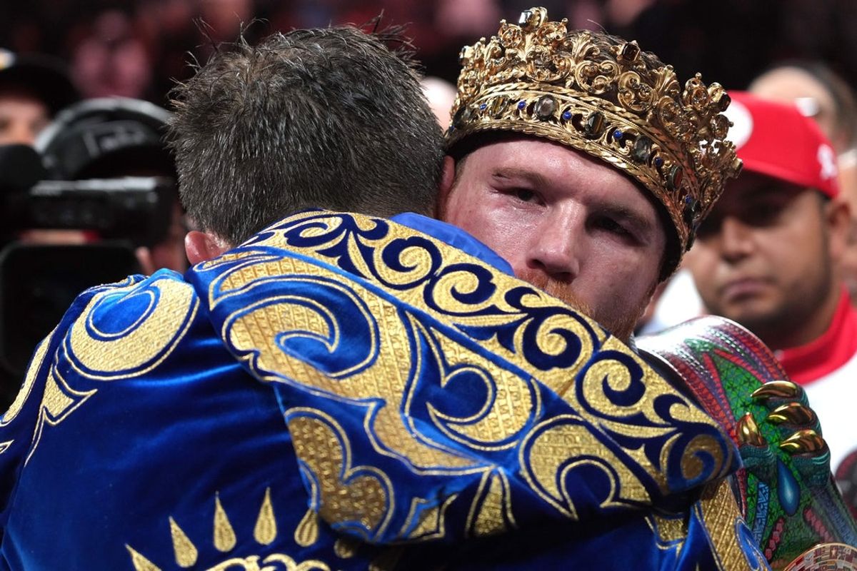 Sep 17, 2022; Las Vegas, Nevada, USA; Canelo Alvarez (red trunks) and Gennadiy Golovkin (white trunks) box during a super middleweight championship bout at T-Mobile Arena. Mandatory Credit: Joe Camporeale-Imagn Images