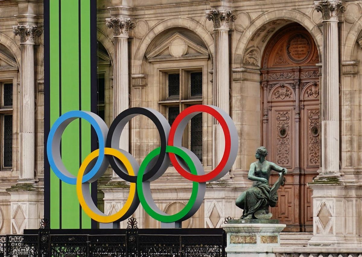 Oct 18, 2022; Paris, FRANCE;  the Olympic rings are on display outside of the Hotel de Ville ahead of the Paris 2024 Summer Olympic Games. Mandatory Credit: Jerry Lai-USA TODAY Sports