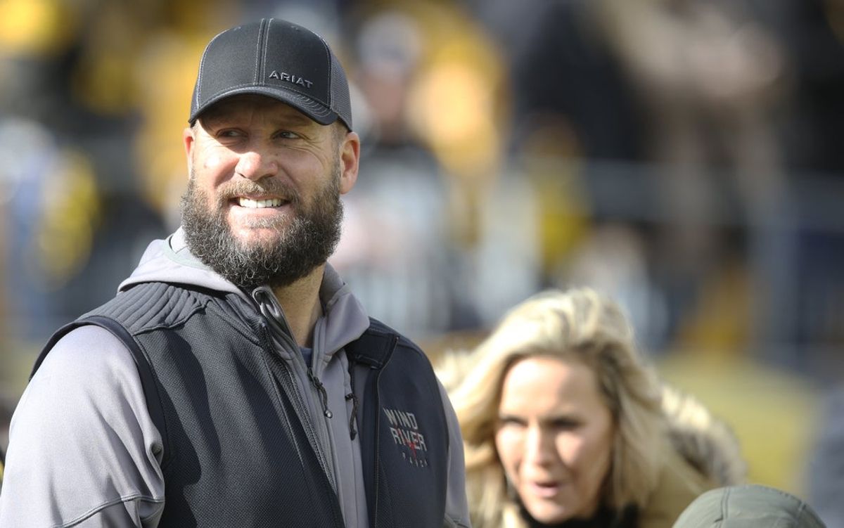 Nov 13, 2022; Pittsburgh, Pennsylvania, USA;  Pittsburgh Steelers former quarterback Ben Roethlisberger in attendance as the Steelers host the New Orleans Saints at Acrisure Stadium. Mandatory Credit: Charles LeClaire-Imagn Images