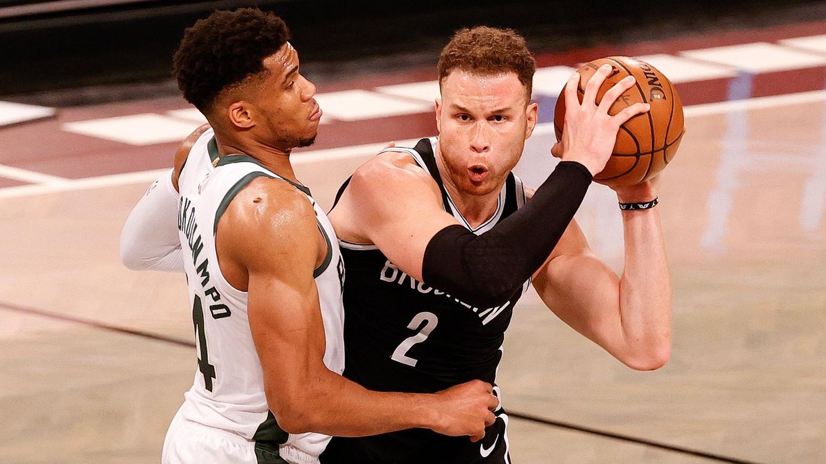 Blake Griffin took control against the Bucks on Saturday night.