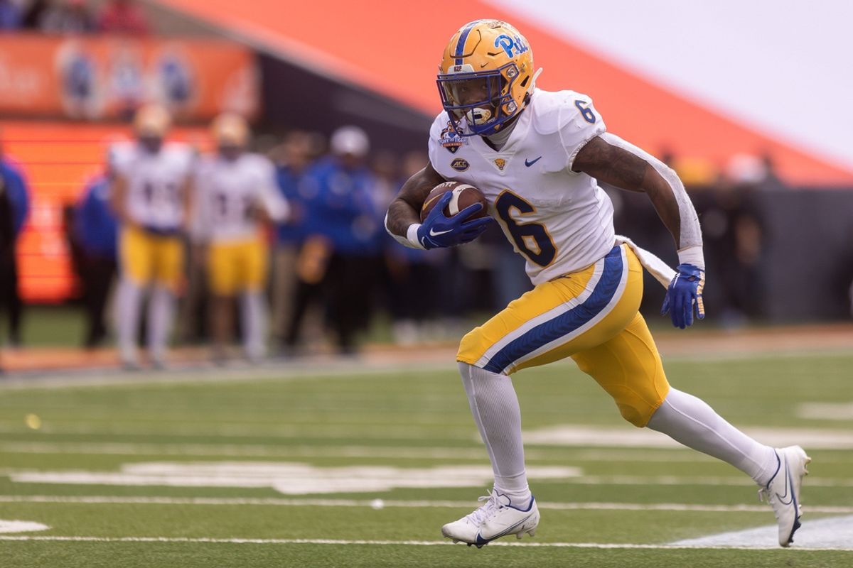 Pitt's Rodney Hammond Jr. (6) was cleared to play this week at North Carolina.
