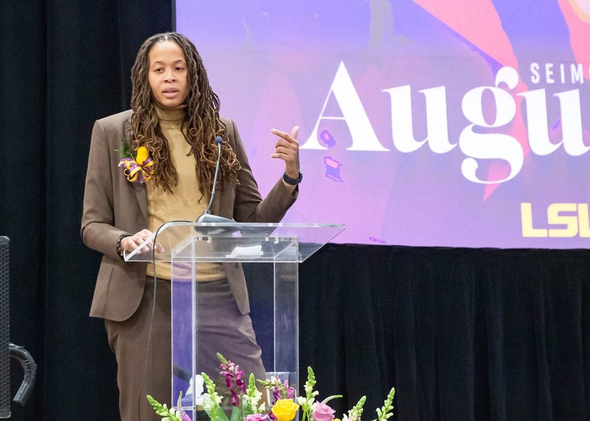 Basketball star Seimone Augustus speaks during a ceremony to unveil her statue on LSU's campus on Sunday.

Ap Lsu Basketball S Bkw Usa La