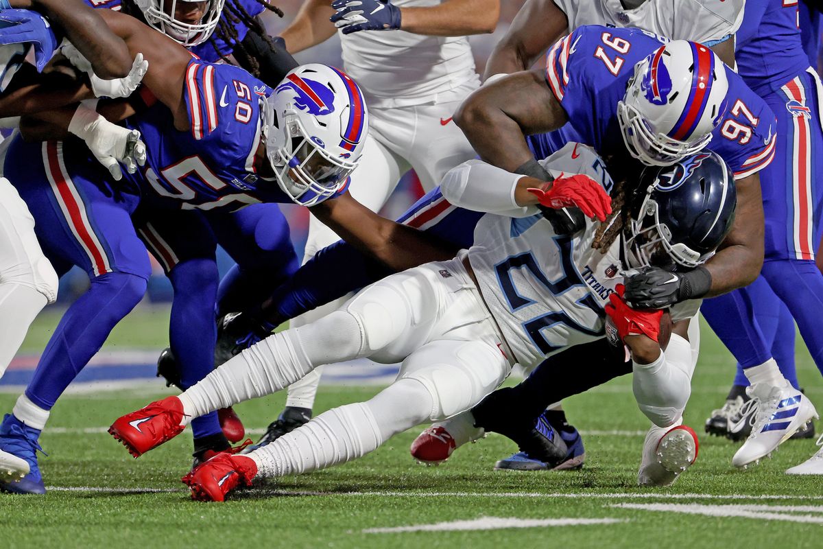 The Tennessee Titans struggled against the Buffalo Bills on Thursday Night Football