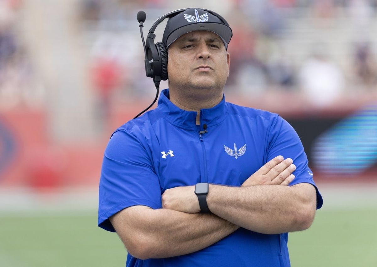 Apr 2, 2023; Houston, TX, USA;  St. Louis Battlehawks head coach Anthony Becht walks the sidelines as his team plays against the Houston Roughnecks  in the second quarter at TDECU Stadium. Mandatory Credit: Thomas Shea-Imagn Images