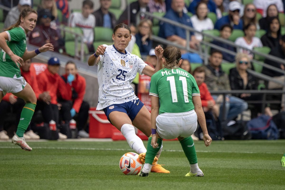 Apr 8, 2023; Austin, Texas, USA; U.S. Women's National Team forward Trinity Rodman (25) stops the ball against Republic of Ireland Women's National Team midfielder Katie McCabe (11) during the second half at Q2 Stadium. Mandatory Credit: Dustin Safranek-Imagn Images