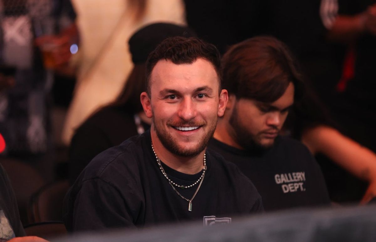 Aug 5, 2023; Dallas, Texas, USA;  Former football player Johnny Manziel in the crowd for the Jake Paul and Nate Diaz  boxing match at American Airlines Center. Mandatory Credit: Kevin Jairaj-Imagn Images