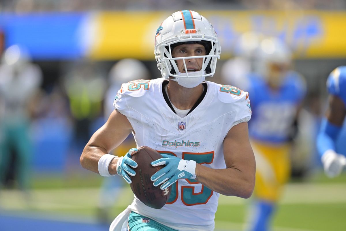 Sep 10, 2023; Inglewood, California, USA; Miami Dolphins wide receiver River Cracraft (85) celebrates after a touchdown in the first half against the Los Angeles Chargers at SoFi Stadium. Mandatory Credit: Jayne Kamin-Oncea-USA TODAY Sports