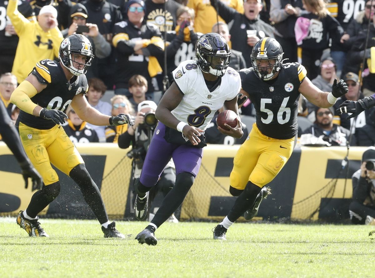 Oct 8, 2023; Pittsburgh, Pennsylvania, USA;  Baltimore Ravens quarterback Lamar Jackson (8) runs the ball as Pittsburgh Steelers linebackers T.J. Watt (90) and Alex Highsmith (56) chase during the fourth quarter at Acrisure Stadium. Mandatory Credit: Charles LeClaire-Imagn Images