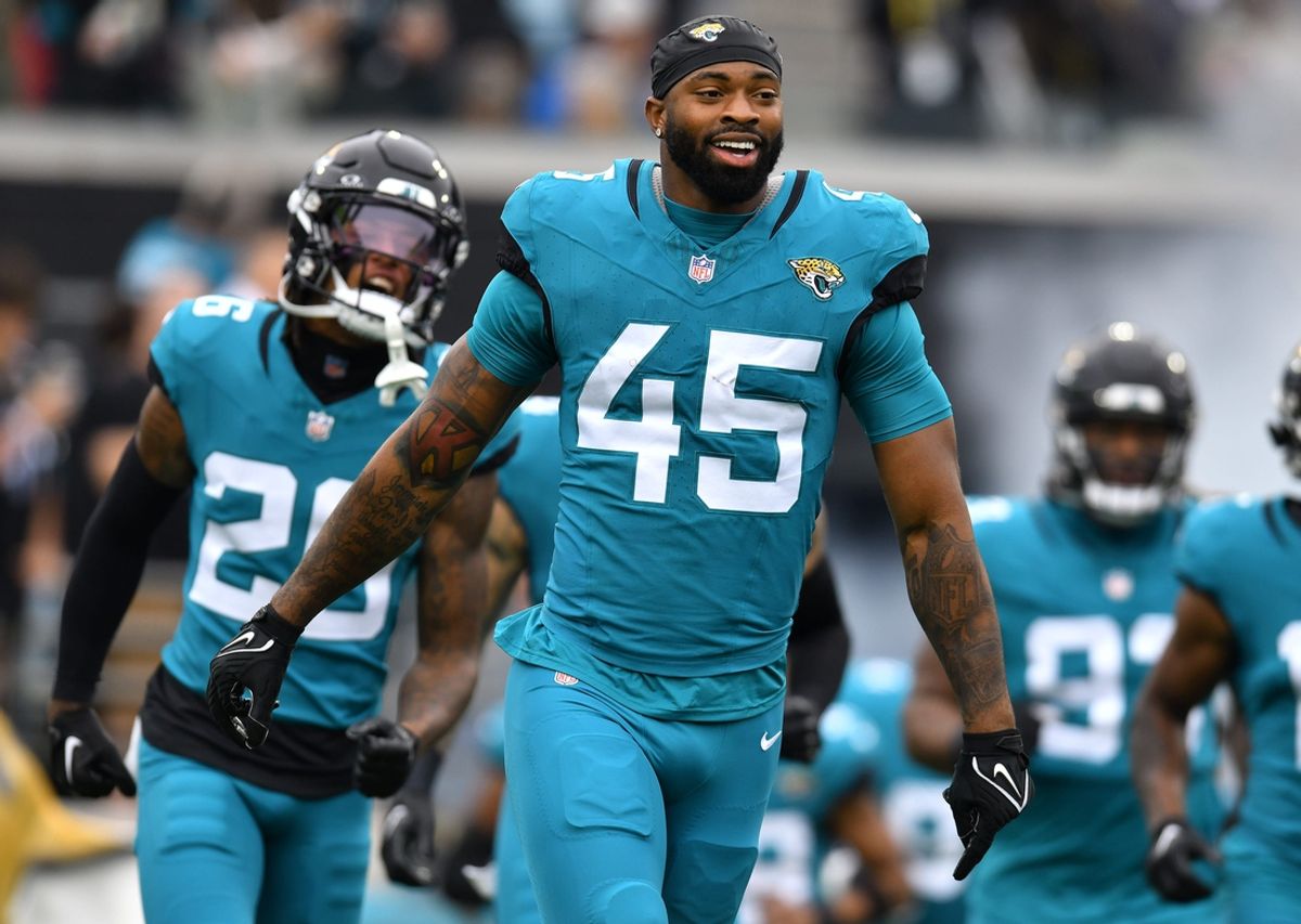 Jacksonville Jaguars linebacker K'Lavon Chaisson (45) takes the field with teammates before the start of Sunday's game against the San Francisco 49ers. The Jacksonville Jaguars hosted the San Francisco 49ers at EverBank Stadium in Jacksonville, FL Sunday, November 12, 2023. The Jaguars trailed 13 to 3 at the half. [Bob Self/Florida Times-Union]