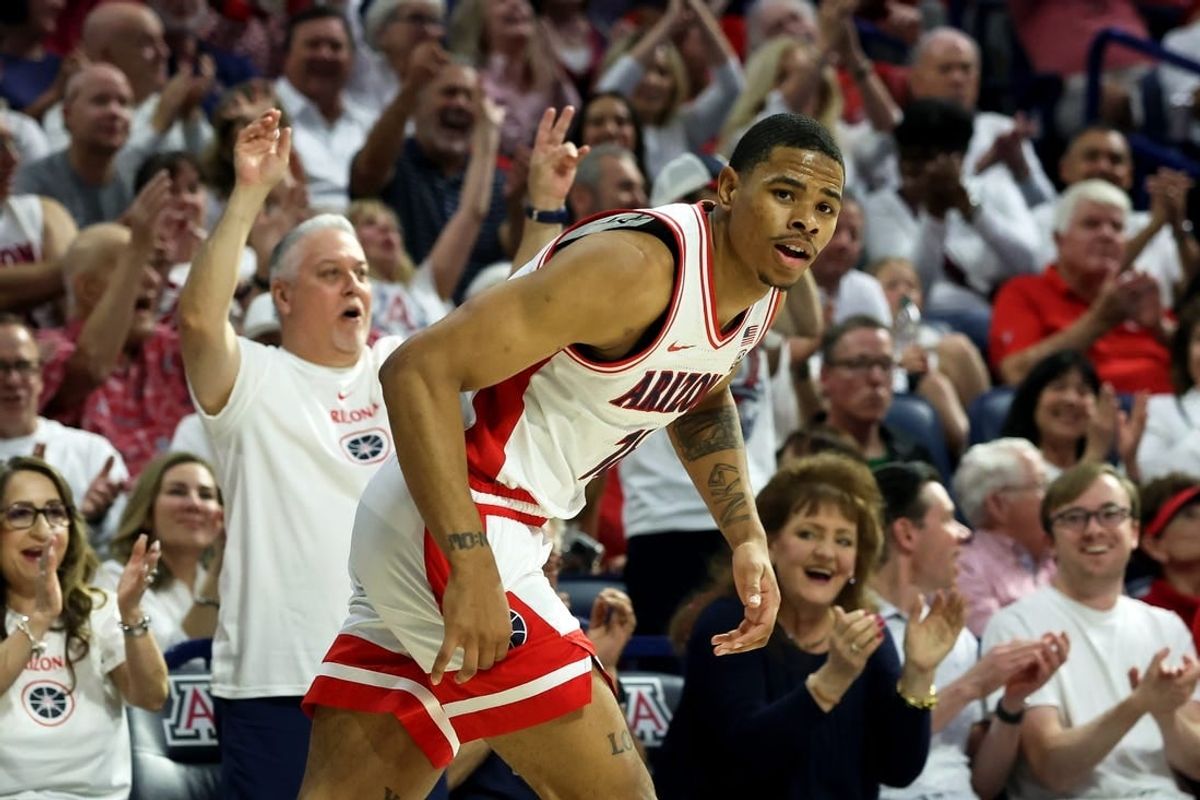 Mar 2, 2024; Tucson, Arizona, USA; Arizona Wildcats forward Keshad Johnson (16) makes a 3-point basket against the Oregon Ducks during the second half at McKale Center.